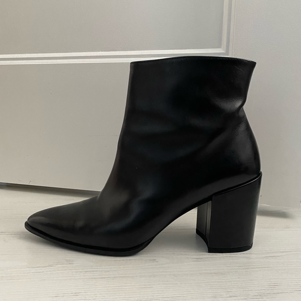 Stuart Weitzman Leather Boots